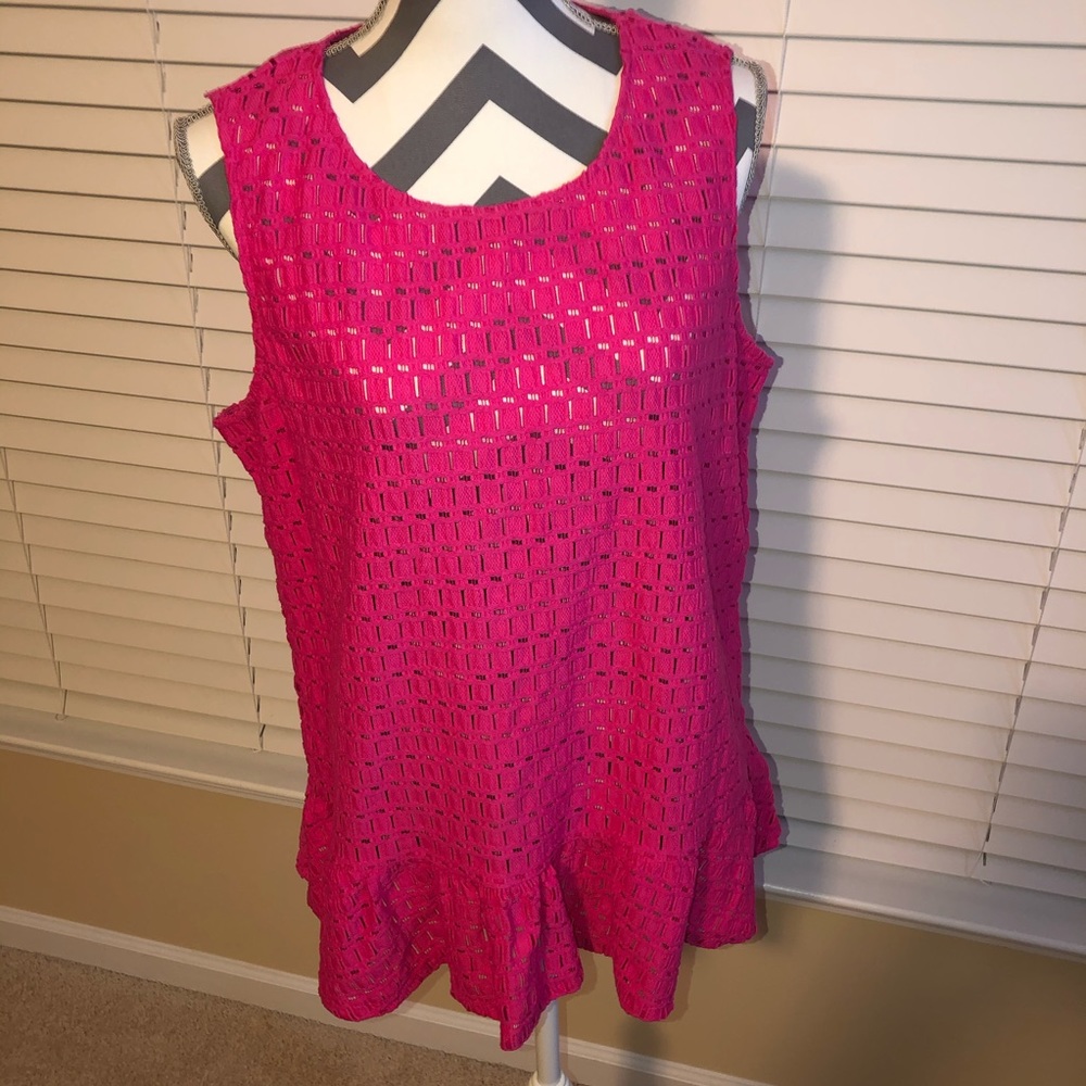 Crown & Ivy Top
